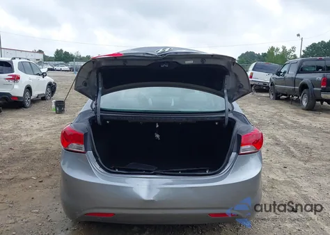 2012 Hyundai Elantra Limited (Ulsan Plant) from USA, damaged, VIN KMHDH4AE3CU497162